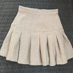 Kendall & Kylie line cream pleated high waisted mini skirt